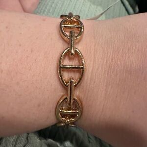 Chic Gold Chain Bracelet